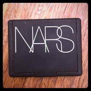 NARS blush in orgasm